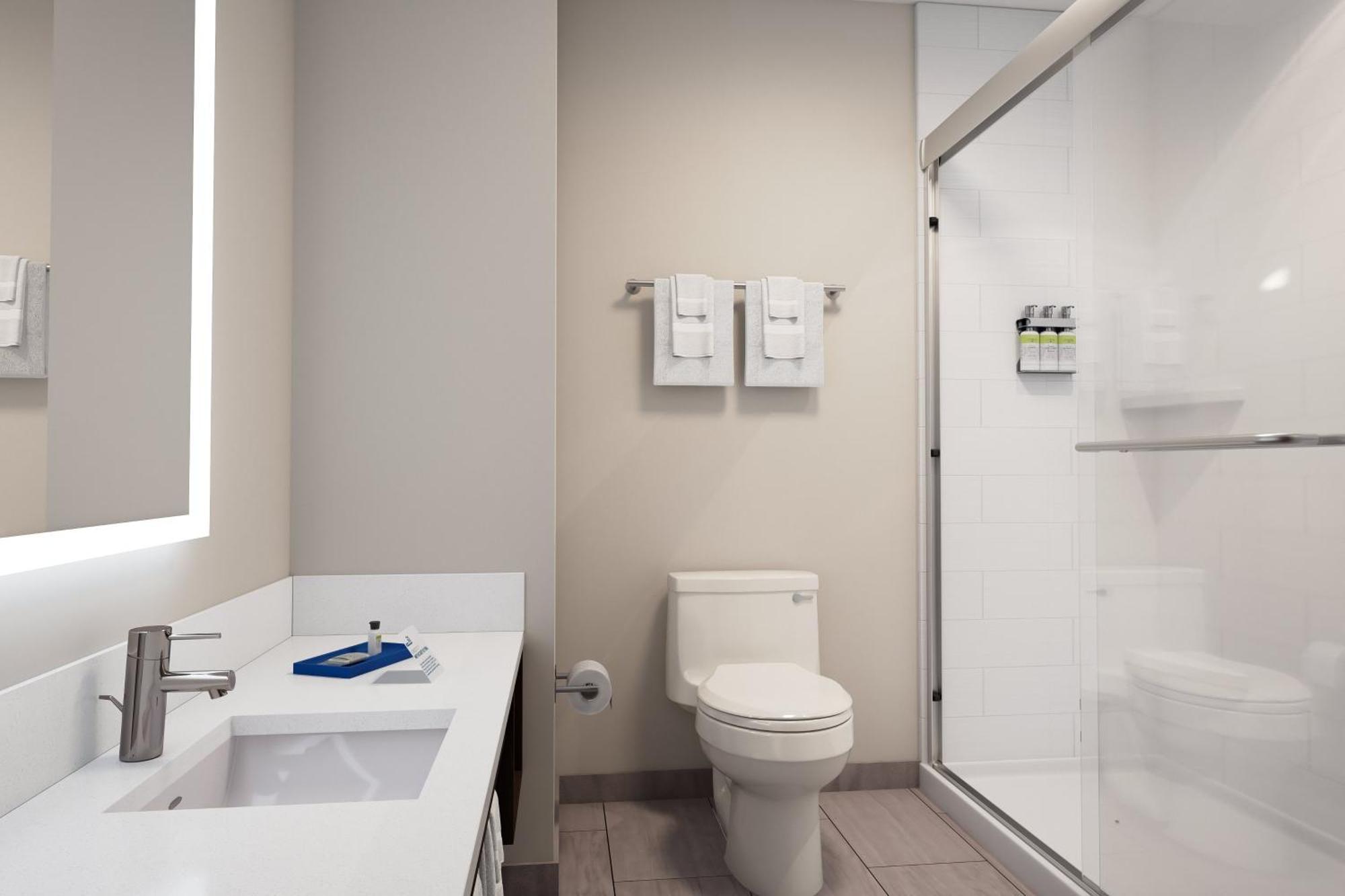 Holiday Inn Express & Suites Haltom City - Ft. Worth By Ihg Eksteriør billede